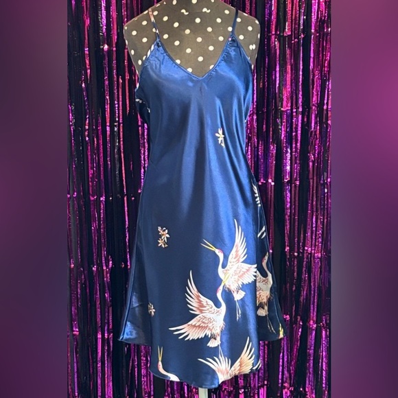 Other - NWOT Satin Nightgown with Crane Design